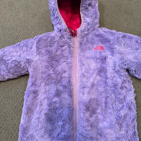 Used North Face Girls Puffy Thin Reversible Coat 4T - Picture 2 of 2